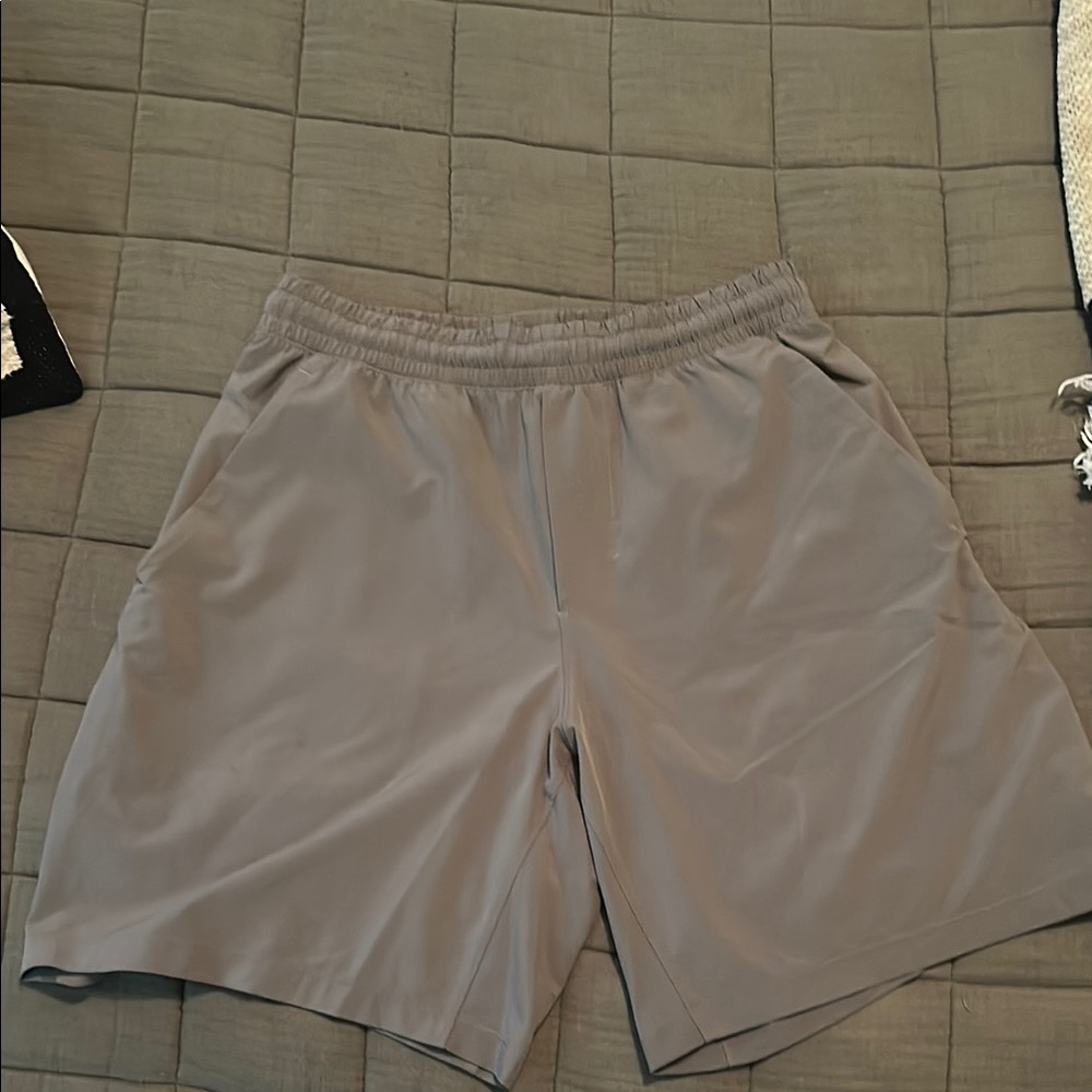 Lululemon Athletica Gray Athletic Shorts Lightweight Elastic Waist